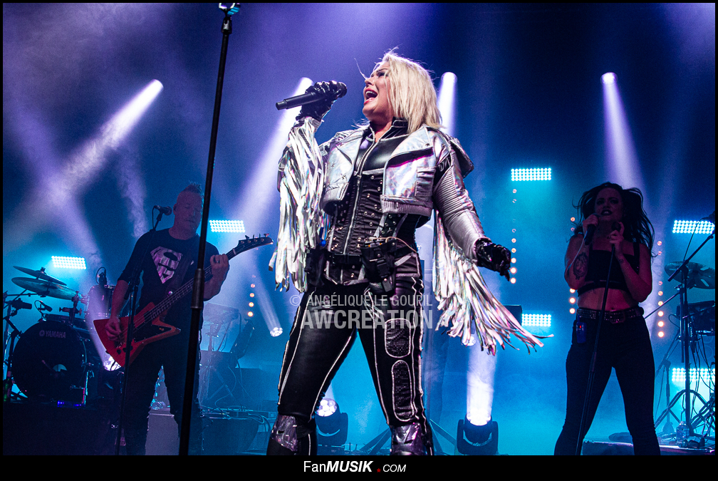 Kim Wilde, Tournée Here come the aliens