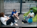 Devant le Stade de France, 25 juin 2014